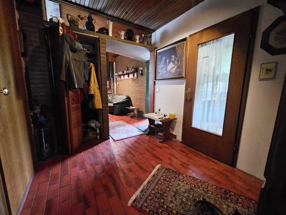 Diele EG Mehrfamilienhaus Solingen