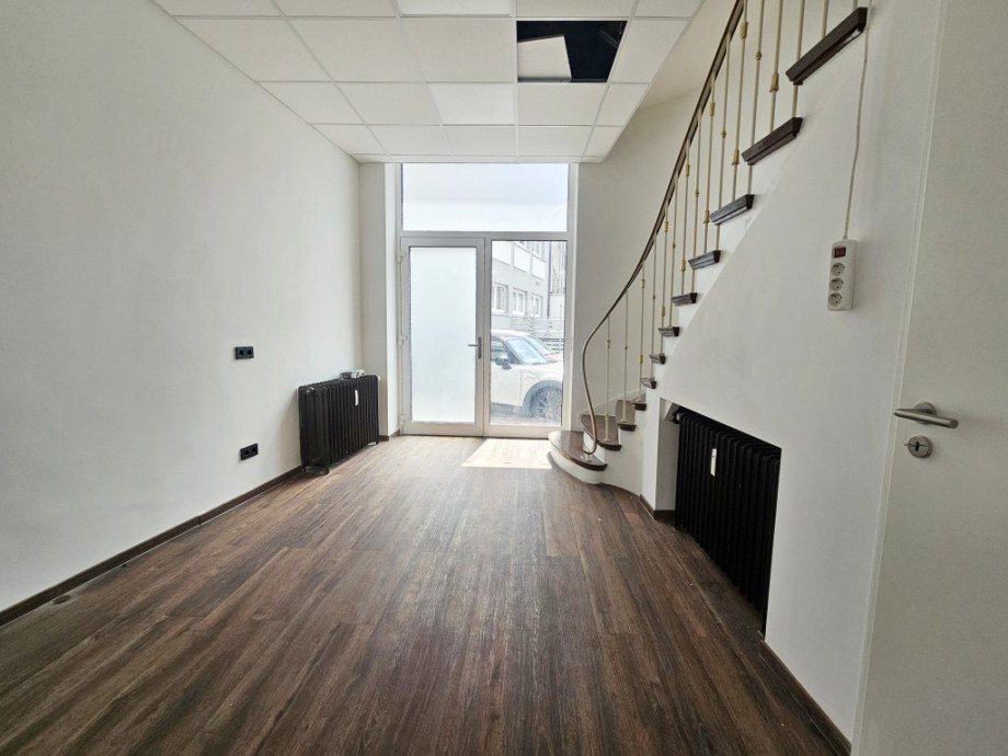 Ladenfl�che EG B�rohaus Wuppertal