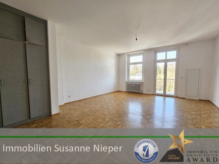 Wohnzimmer Gevelsberg Etagenwohnung Wohlf�hlwohnung mit Balkon, Parkett und Marmor in Gevelsberg - WE04