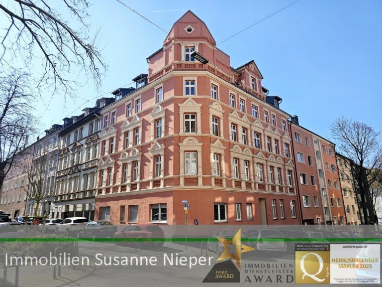 Hausansicht Hagen Etagenwohnung Historisches Wohnen mit Stil, Licht und Balkon. Hagen Wehringhausen - WE06