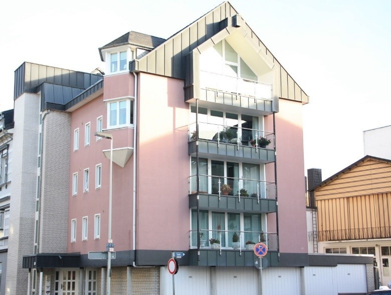 Hausansicht Etagenwohnung Solingen