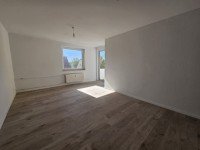 Bild (1c362c6406c51cf77574fe7ea075d20d): Einziehen & wohlf�hlen. Sanierte 3-Zimmerwohnung mit Balkon und Aufzug - Gelsenkirchen Scholven WE11/2.OGvo