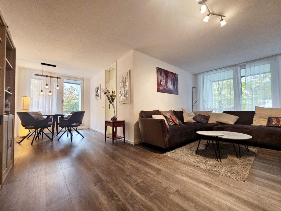 Wohnzimmer Etagenwohnung K�ln