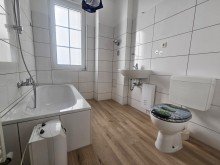 Badezimmer Barrierefrei im Erdgeschoss mit zwei Terrassenpl�tzen in Ohligs WE28