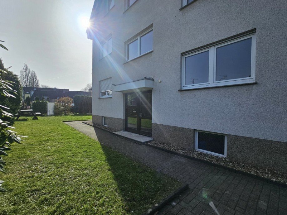 Hausansicht hinten Wohnung Solingen