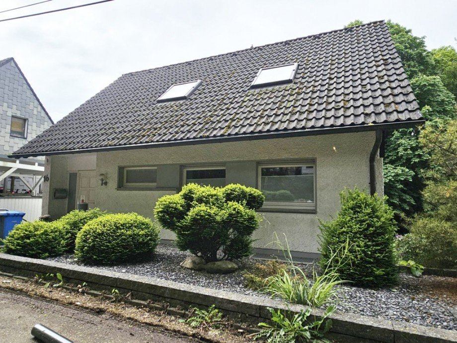 Hausansicht Einfamilienhaus Solingen