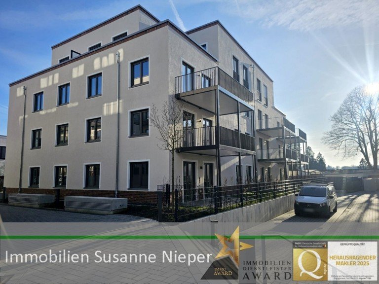 Au�enansicht Solingen Etagenwohnung GREEEN - Exklusiver Wohnkomfort im Neubau.Erstbezug mit Aufzug, Balkon und Tiefgarage in Solingen-Wald