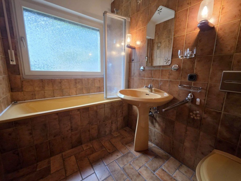 Badezimmer Einliegerwohnung Einfamilienhaus Solingen