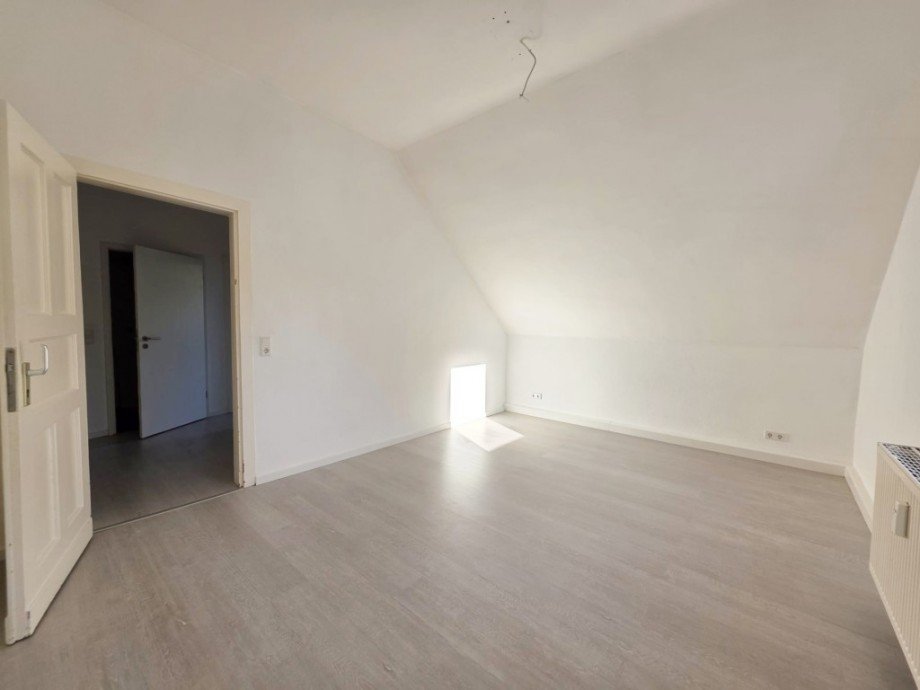 Schlafzimmer Dachgeschosswohnung Solingen