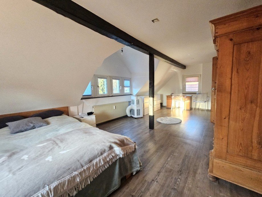 Schlafzimmer Maisonettewohnung Solingen