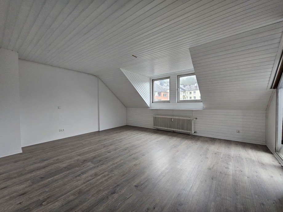 Schlafzimmer 1 Dachgeschosswohnung Wuppertal