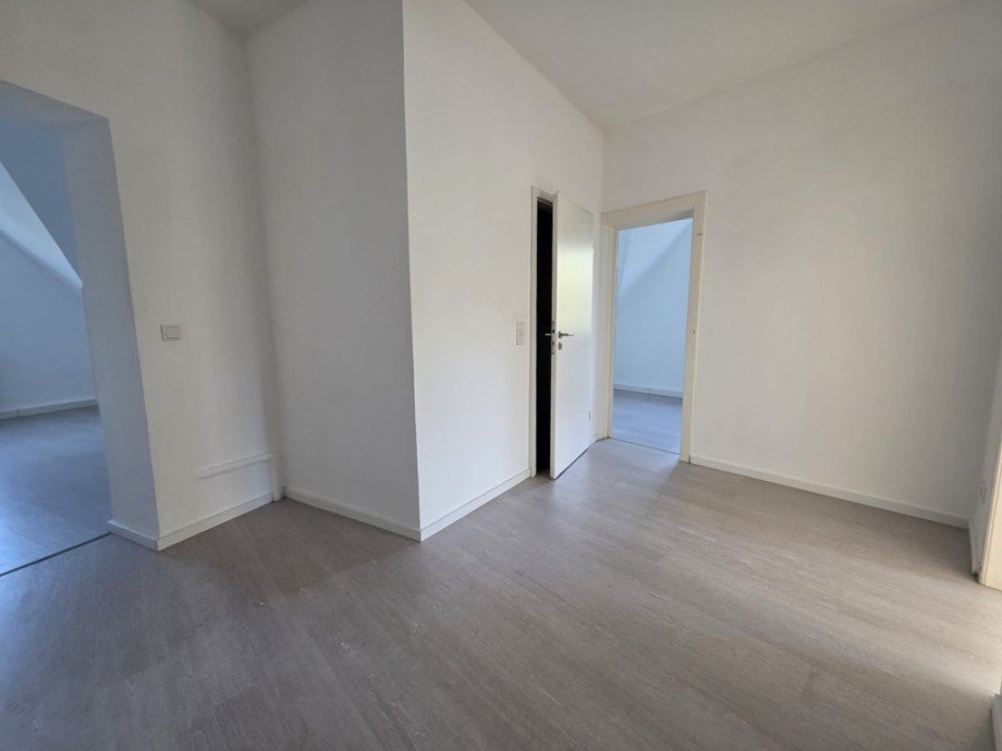 Diele Dachgeschosswohnung Solingen