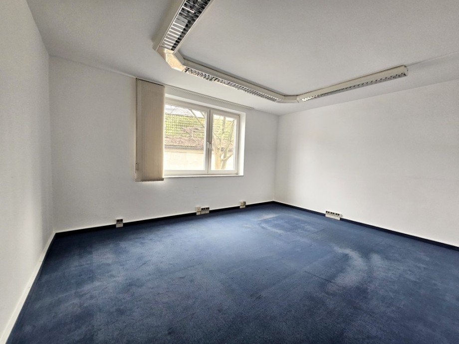 B�roraum OG B�ro / Praxis Solingen