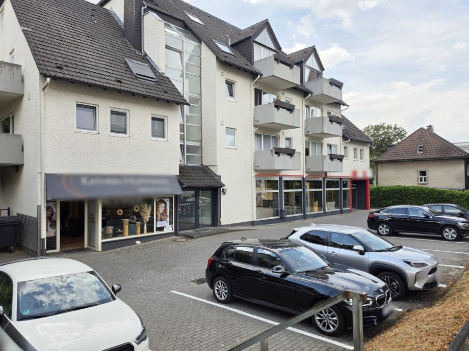 Hausansicht Etagenwohnung Solingen