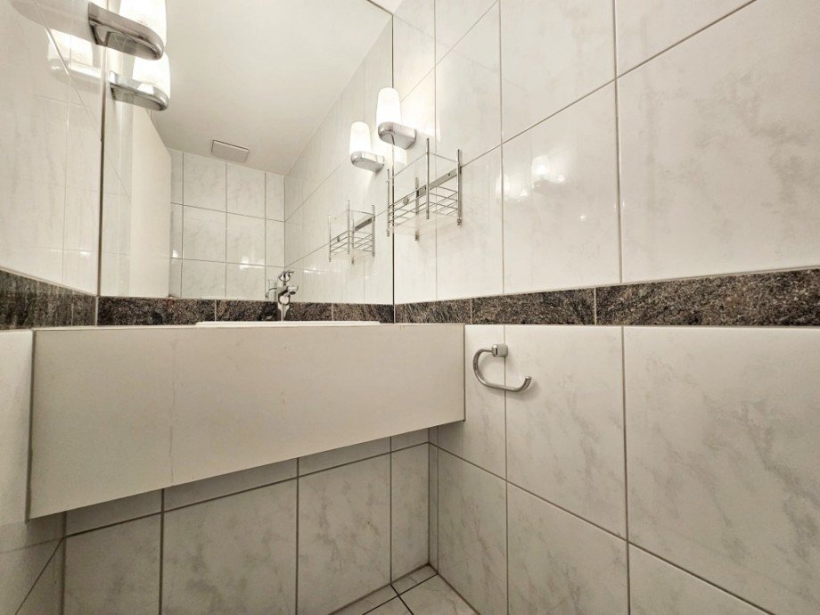 G�ste-WC Etagenwohnung Solingen