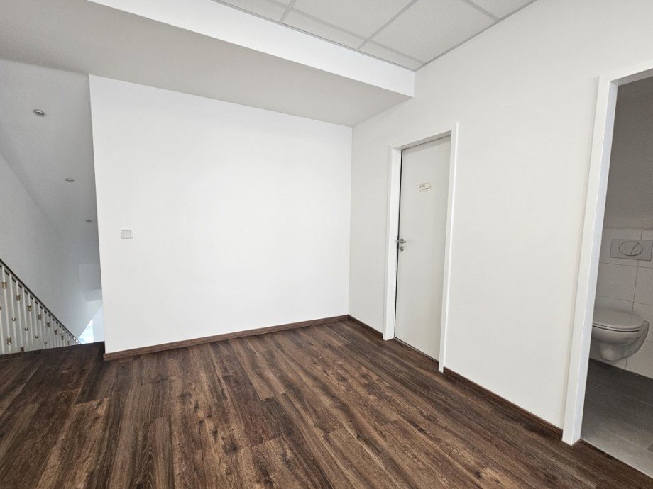 Ladenfl�che OG B�rohaus Wuppertal