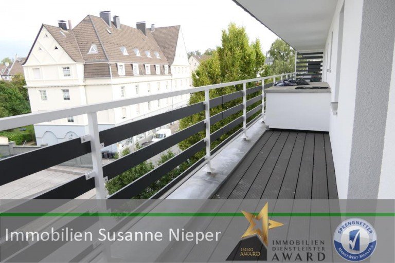 Balkon 1 Solingen Etagenwohnung Sonnige Wohlf�hlwohnung mit zwei Balkonen - Erstbezug nach Renovierung WE24