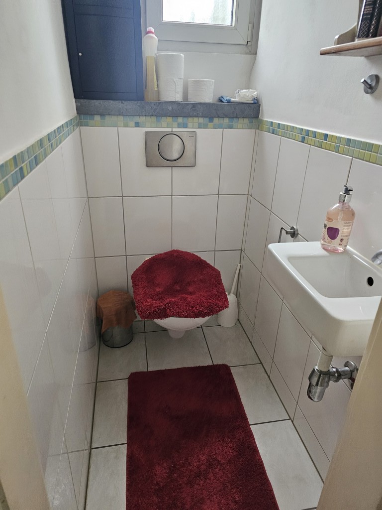 WC Einliegerwohnung Mehrfamilienhaus Solingen