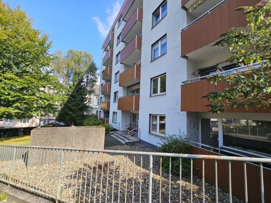 Hausansicht Erdgeschosswohnung Solingen