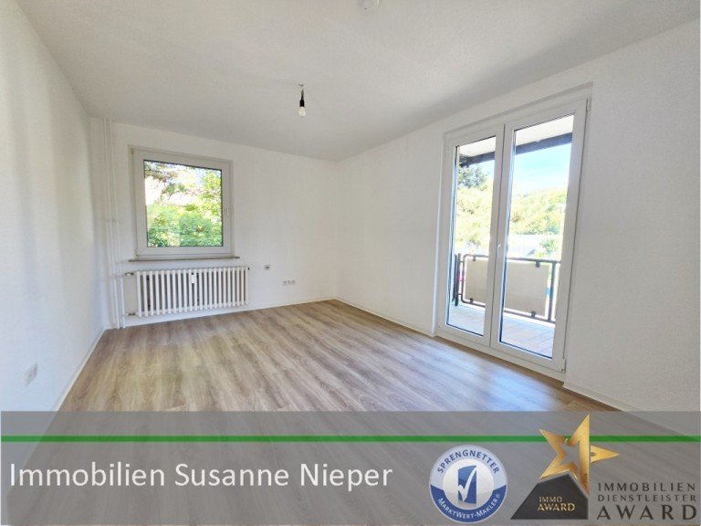 Wohnzimmer Hagen Etagenwohnung Modernisiert & lichthell. Ihr neues Zuhause Hagen Haspe HS27WE15