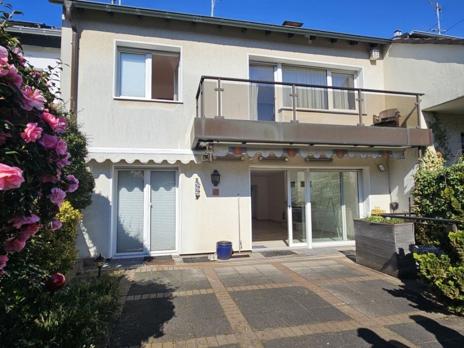 Hausansicht R�ckseite Einfamilienhaus Solingen