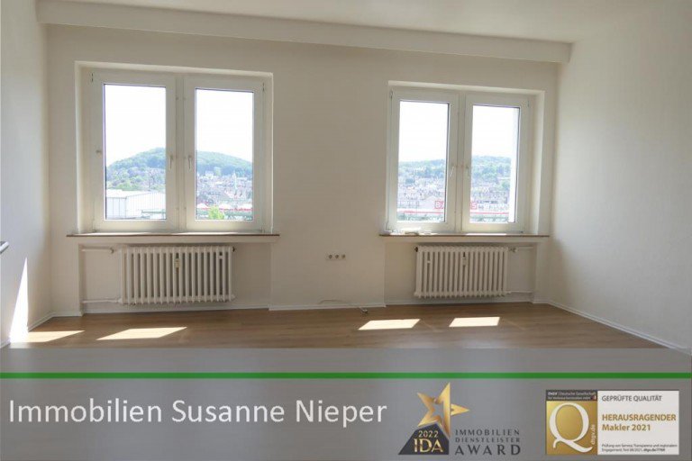 Wohnzimmer Wuppertal Etagenwohnung 4-Zimmer XXL-Wohnung in Oberbarmen