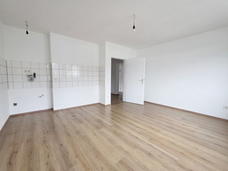 Wohnraum mit offener K�che Etagenwohnung Wuppertal