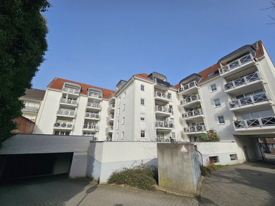 Hausansicht hinten Etagenwohnung Solingen
