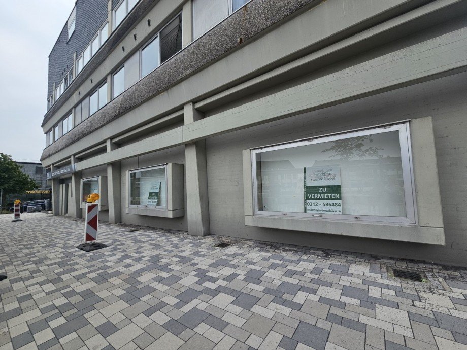 Au�enansicht Ladenlokal Remscheid