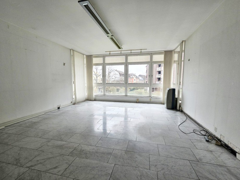 Gro�raumb�ro OG B�ro / Praxis Solingen