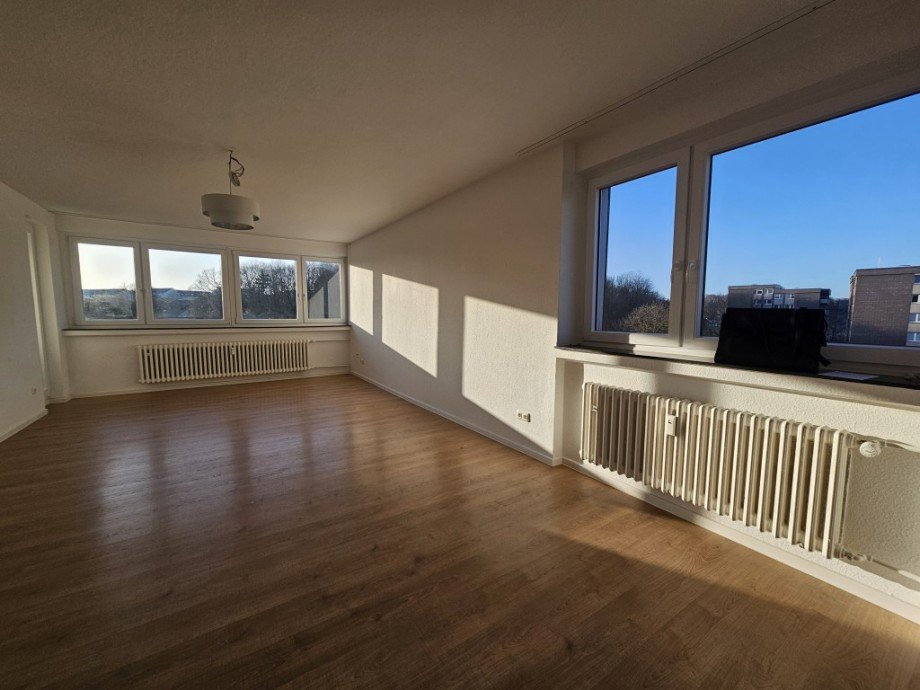 Wohn- und Essbereich Etagenwohnung Wuppertal