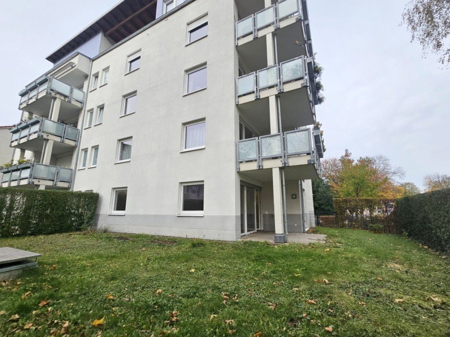 Au�enansicht und eigener Garten Erdgeschosswohnung Bochum