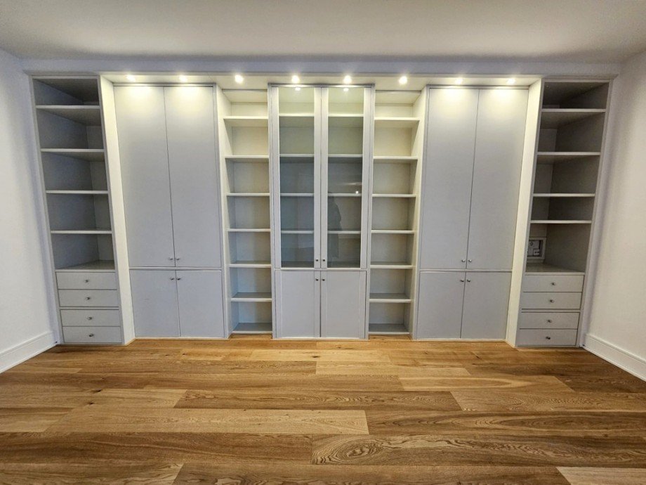 Einbauschrank Wohnzimmer Etagenwohnung Solingen