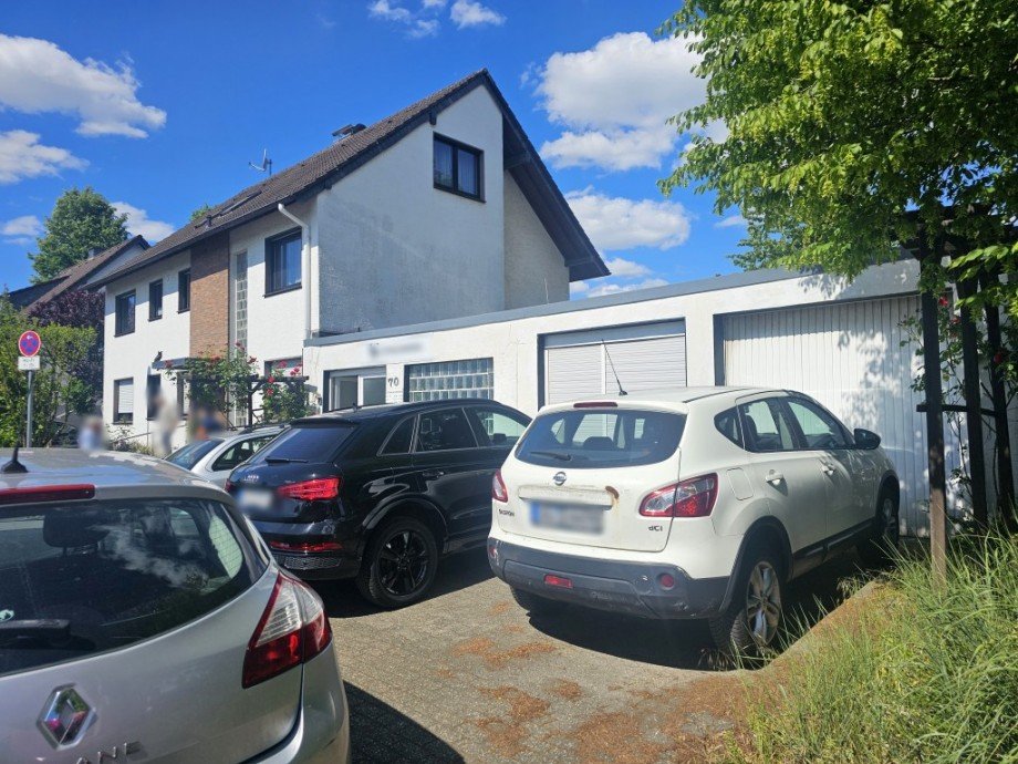 Betriebsgeb�ude Zweifamilienhaus Solingen
