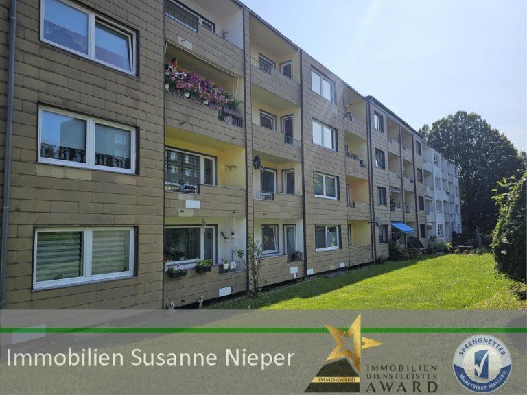 Hausansicht Heiligenhaus Etagenwohnung H�bsche 3-Zimmerwohnung mit optimaler Raumaufteilung und Balkon in Heiligenhaus