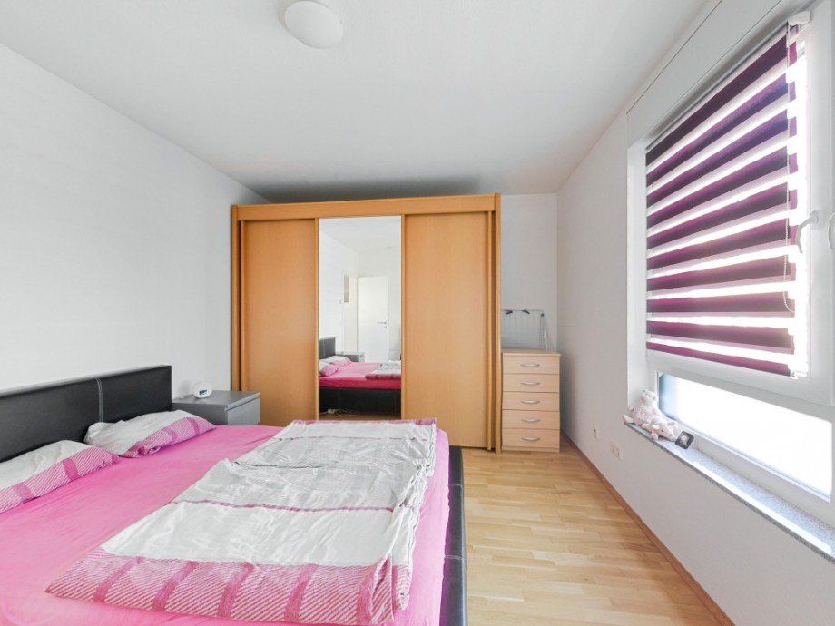 Schlafzimmer Etagenwohnung Solingen