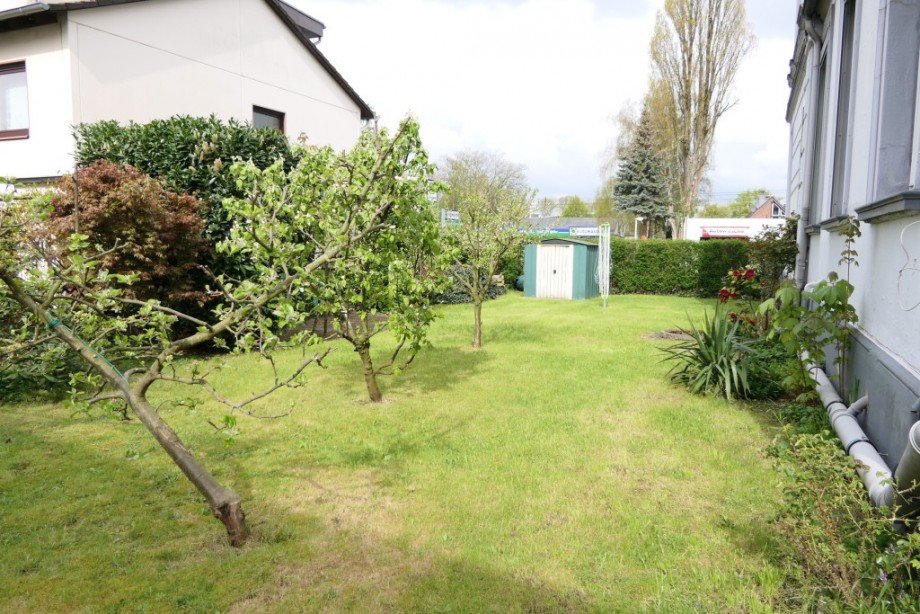 Garten Mehrfamilienhaus Solingen