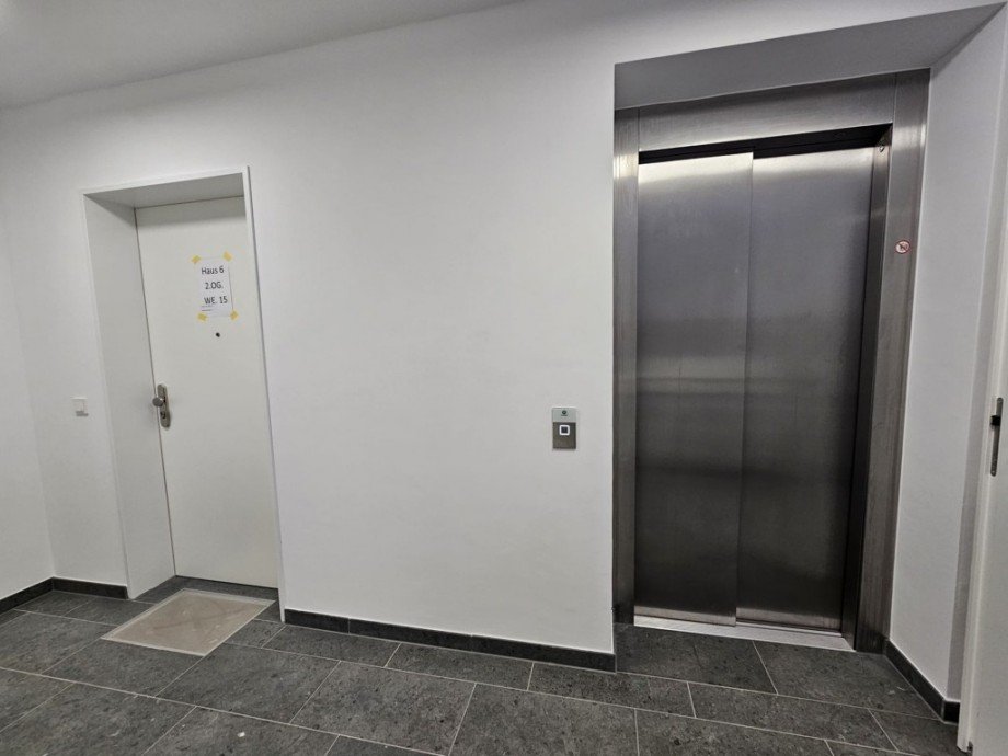 Hausflur Etagenwohnung Solingen